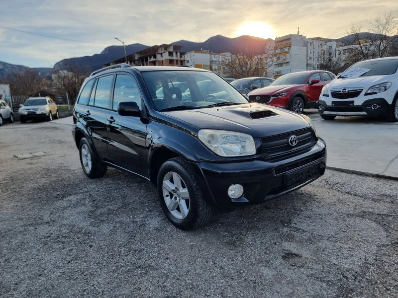 Toyota Rav4 2.0D4D FECE, снимка 8 - Автомобили и джипове - 48392560