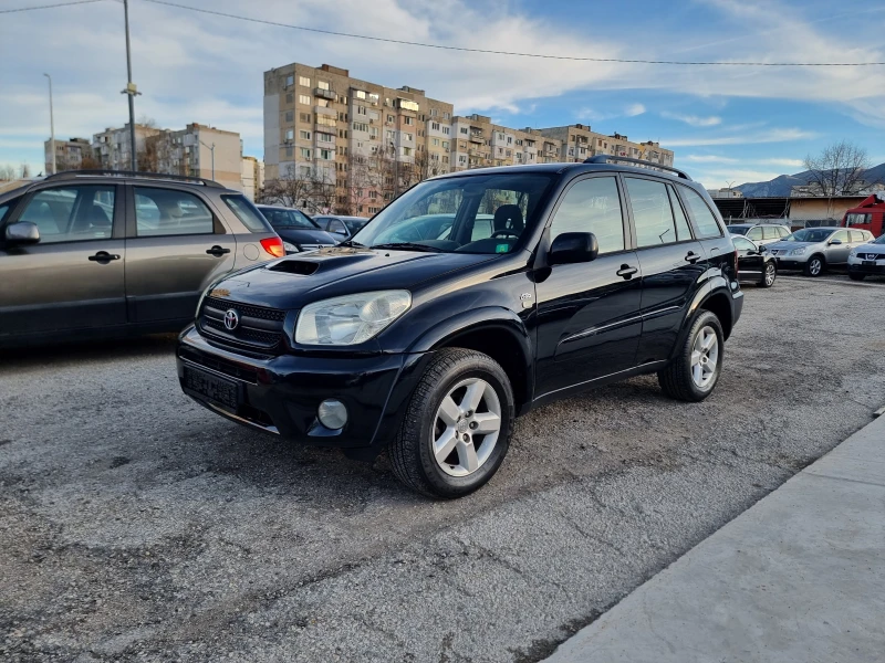 Toyota Rav4 2.0D4D FECE, снимка 3 - Автомобили и джипове - 48392560