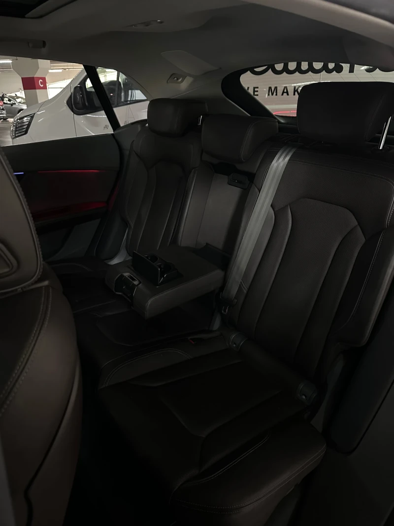 Audi Q8 B&O 3D ADVANCED FULL MAX, снимка 14 - Автомобили и джипове - 52507776
