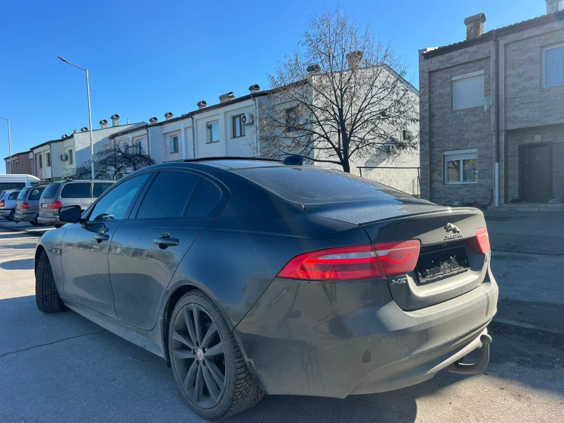 Jaguar XE, снимка 2 - Автомобили и джипове - 52775558