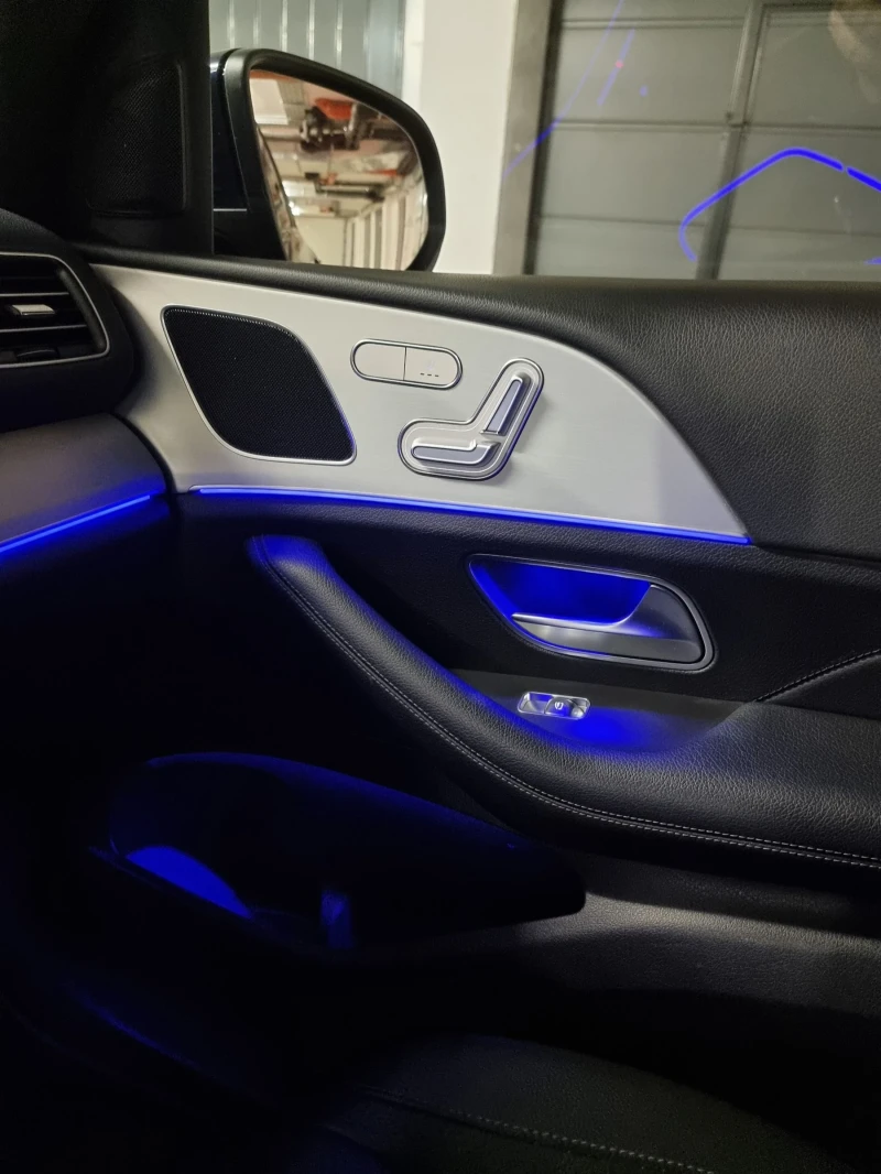 Mercedes-Benz GLE 350 GLE 350D 4Matic / AMG пакет / Подгрев/ Въздушно, снимка 12 - Автомобили и джипове - 52847909