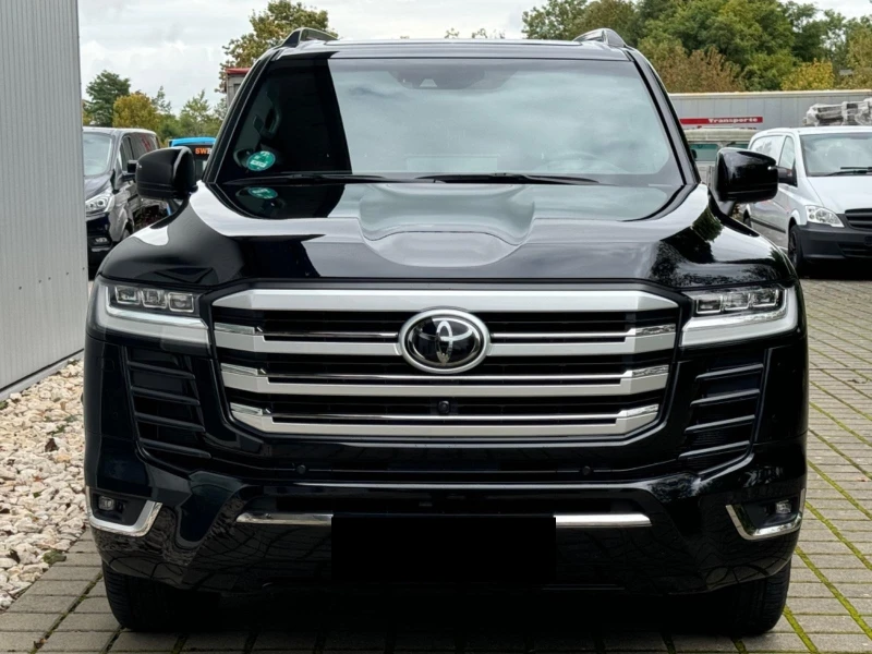 Toyota Land cruiser 300/70th ANNIVERSARY/JBL/HEAD UP/360/, снимка 2 - Автомобили и джипове - 53190217