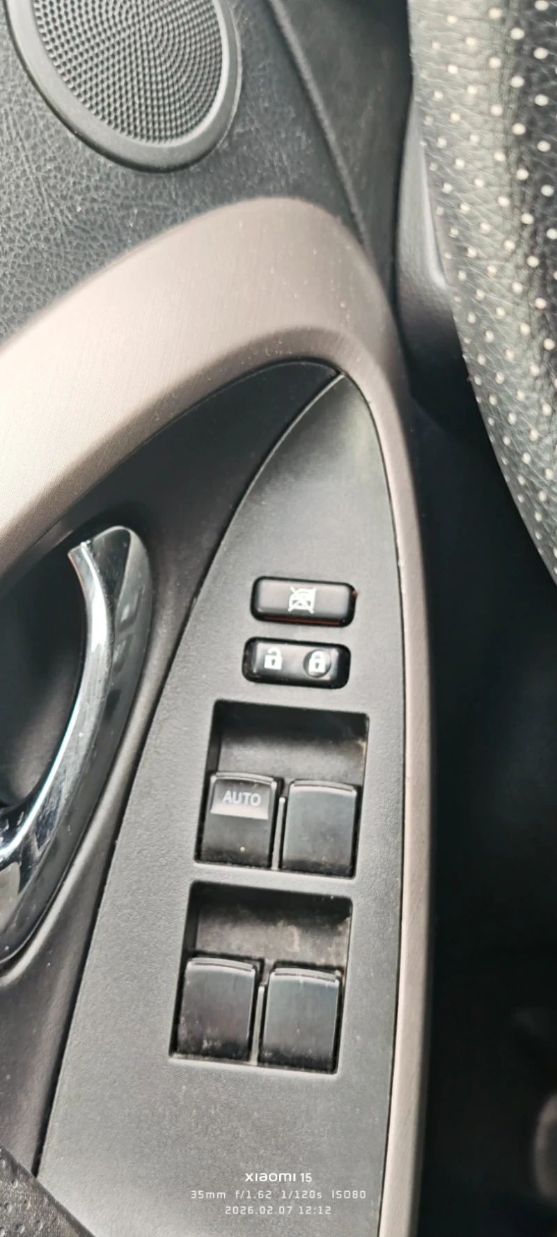 Toyota Rav4 2.2 D4D 136 к.с, снимка 10 - Автомобили и джипове - 53392006