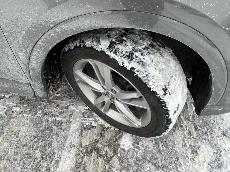 Audi Q3 * TECHNIK * CARFAX * ЦЕНА ДО БГ, снимка 8 - Автомобили и джипове - 53445204