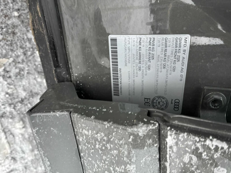 Audi Q3 * TECHNIK * CARFAX * ЦЕНА ДО БГ, снимка 12 - Автомобили и джипове - 53445204