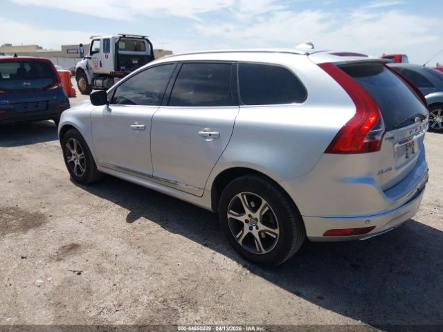 Volvo XC60 T6 AWD, снимка 3 - Автомобили и джипове - 54695984