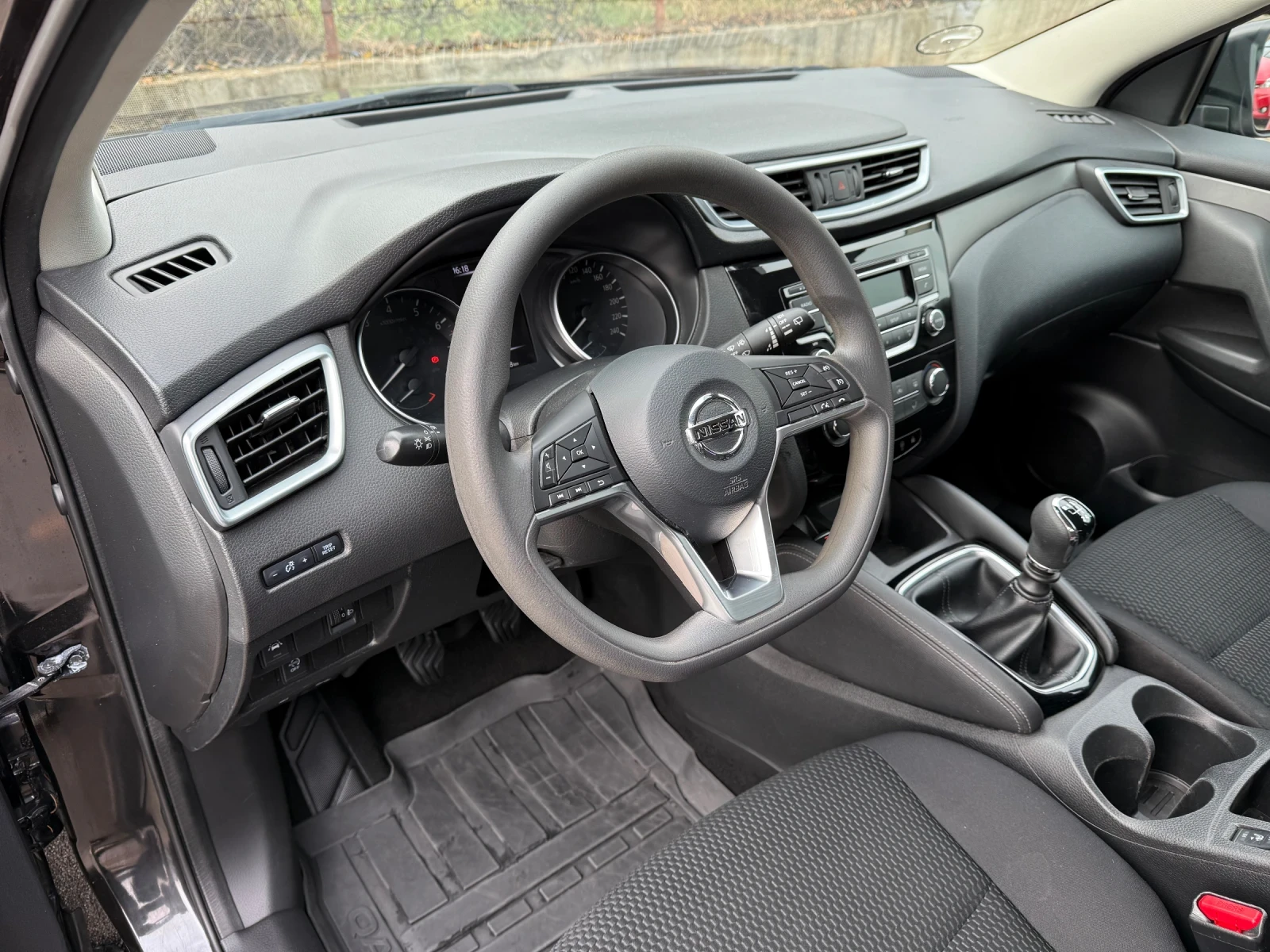 Nissan Qashqai Facelift 2018г. 1.2 DIG-T (115 кс) 123 000 km. EU6 - изображение 10