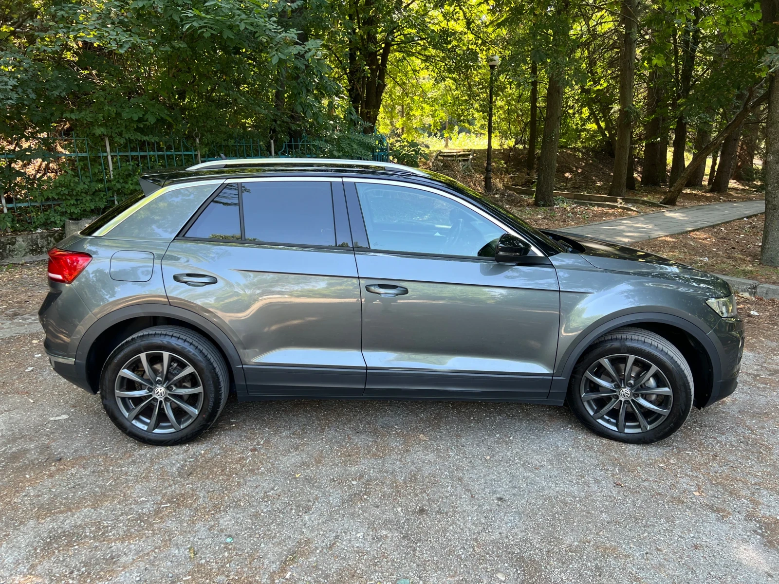 VW T-Roc 1.5TSI-НОВ!НОВ!НОВ! - изображение 4
