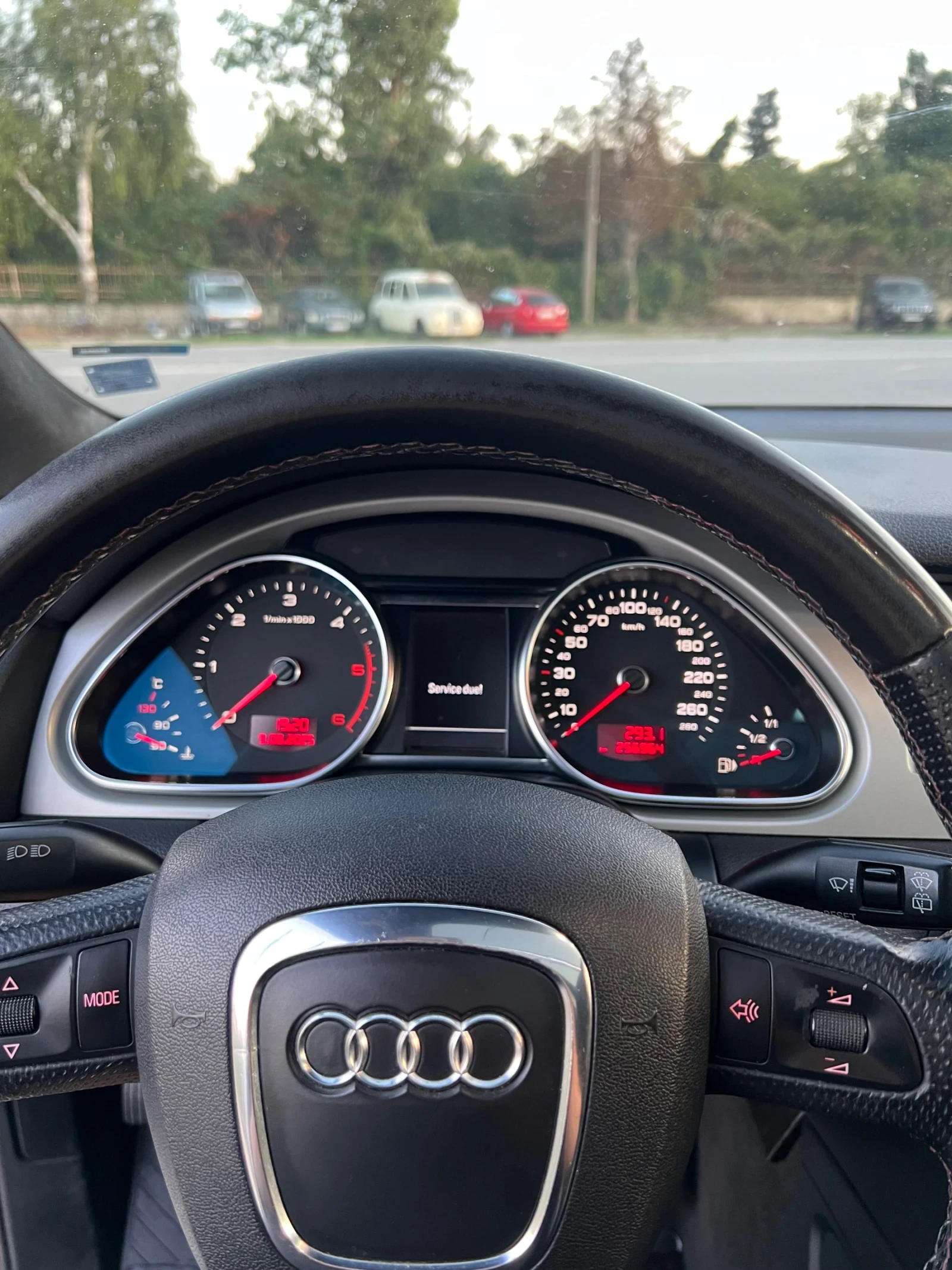 Audi Q7 | Mobile.bg   12