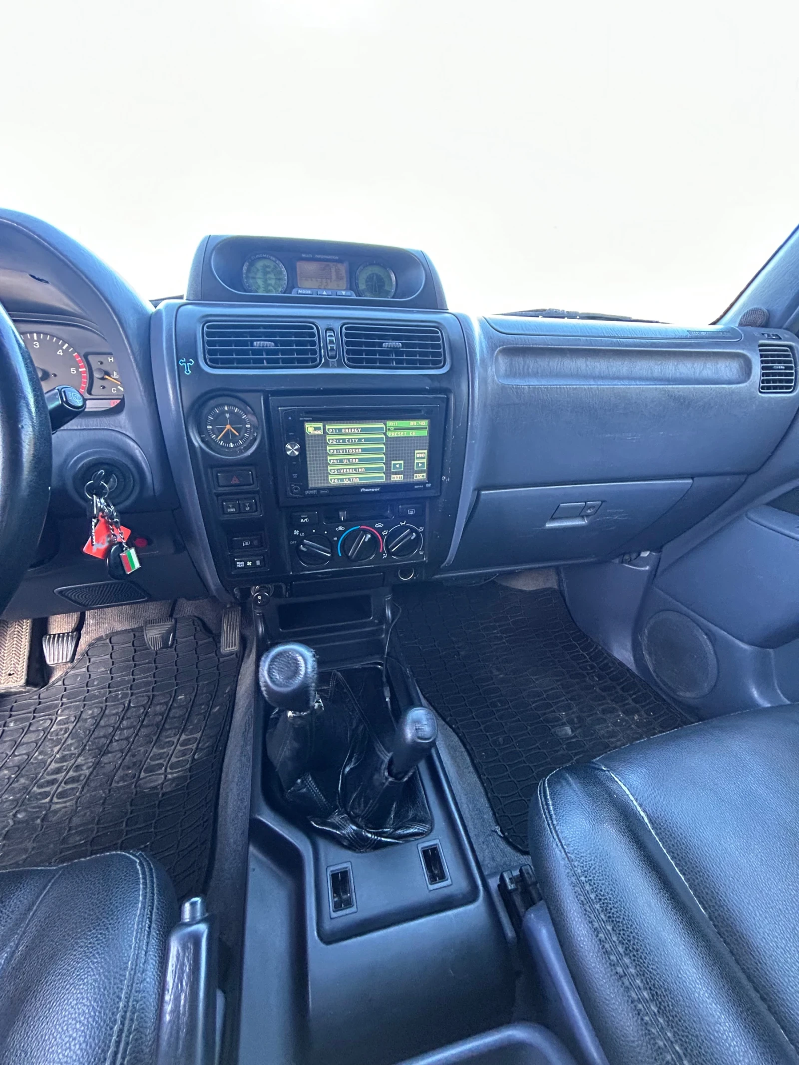 Toyota Land cruiser  - изображение 6