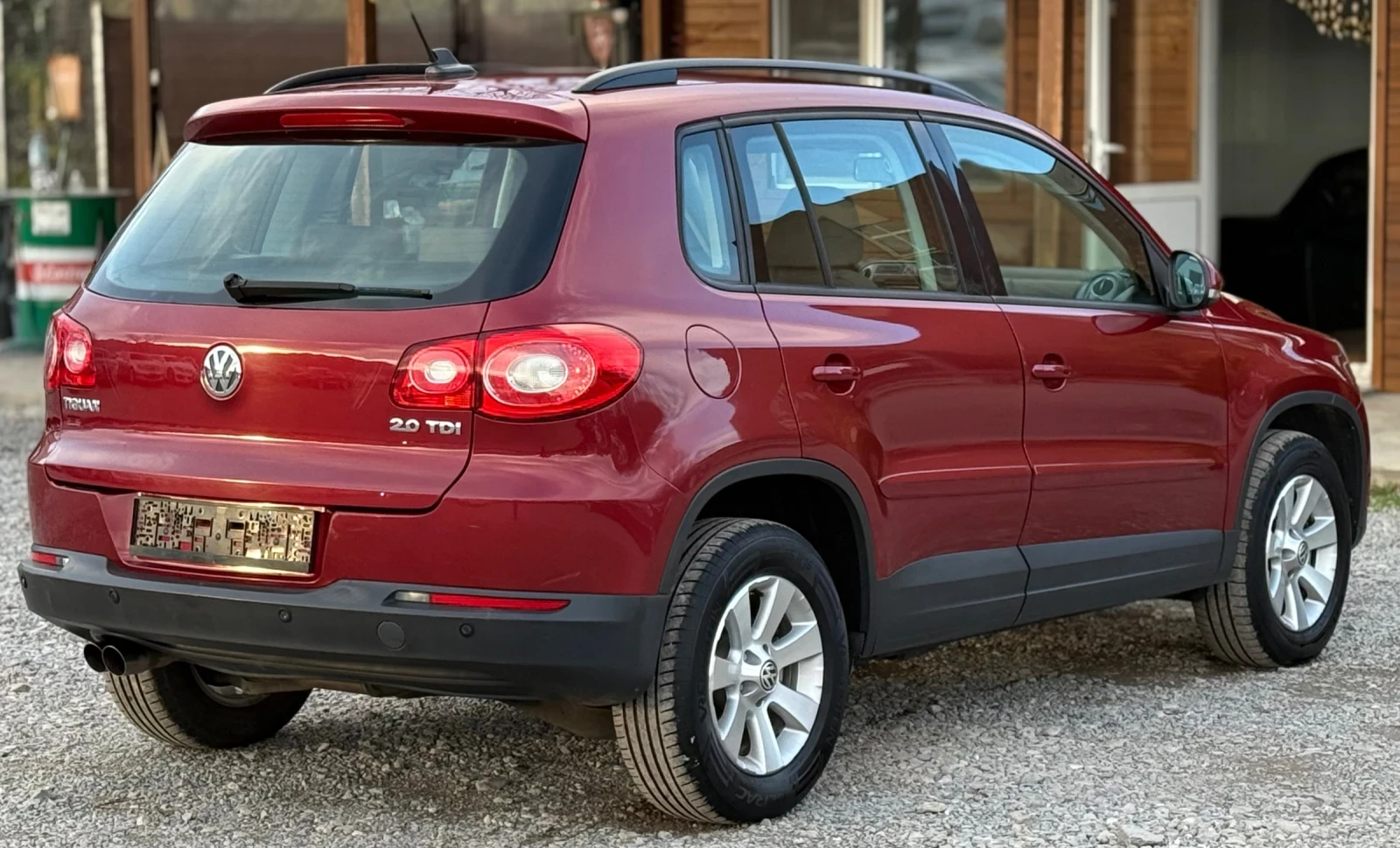 VW Tiguan 2.0TDi 140к.с * DSG* * 4-Motion* * Xenon*  - изображение 6