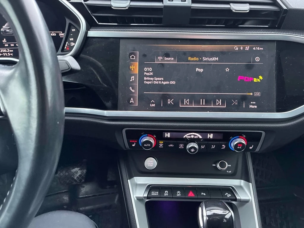 Audi Q3 * TECHNIK * CARFAX * ���� �� �� | Mobile.bg � ����������� 11