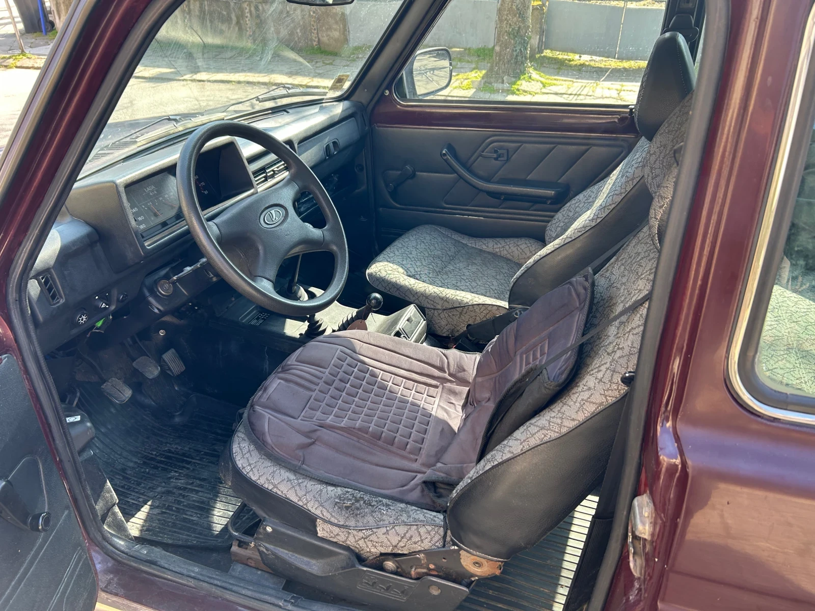 Lada Niva, снимка 10 - Автомобили и джипове - 53846655