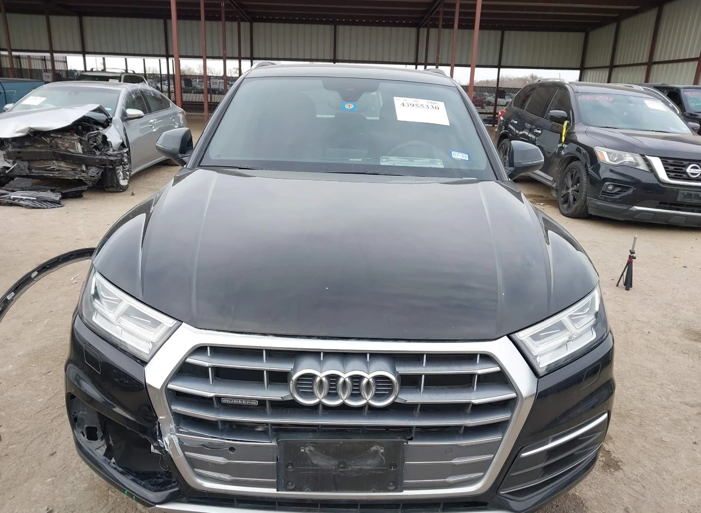 Audi Q5 * ДИГИТАЛНО* ТАБЛО* ПАНОРАМА* КАМЕРА* ПОДГРЕВ* , снимка 3 - Автомобили и джипове - 53853118