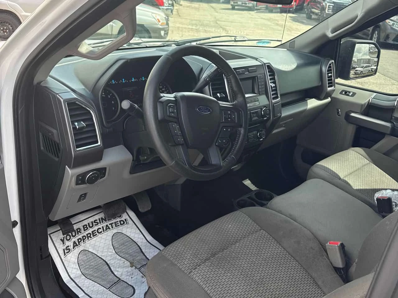 Ford F150 * 4WD SuperCrew * 2 КЛЮЧА* KEYLESS* , снимка 5 - Автомобили и джипове - 54119825