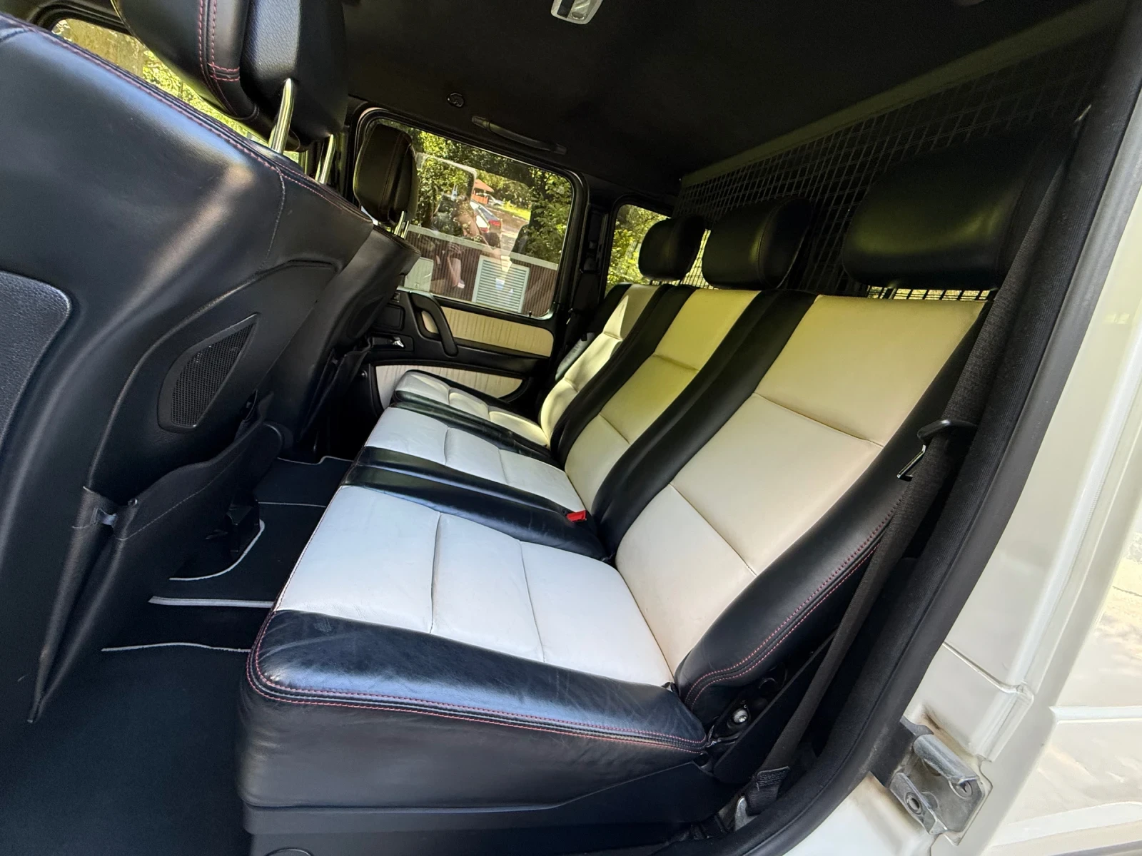 Mercedes-Benz G 500 AMG63 OPTIC* 388к.с* DESIGNO* ОБДУХВАНЕ, снимка 16 - Автомобили и джипове - 54715332