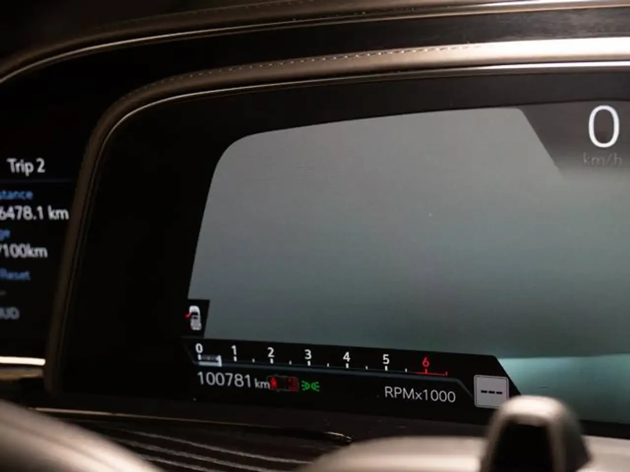 Cadillac Escalade PORT | 600 | 7 PASS | ASSIST PKG | 22 IN, снимка 4 - Автомобили и джипове - 56140392