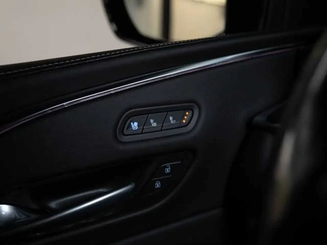 Cadillac Escalade PORT | 600 | 7 PASS | ASSIST PKG | 22 IN, снимка 13 - Автомобили и джипове - 56140392