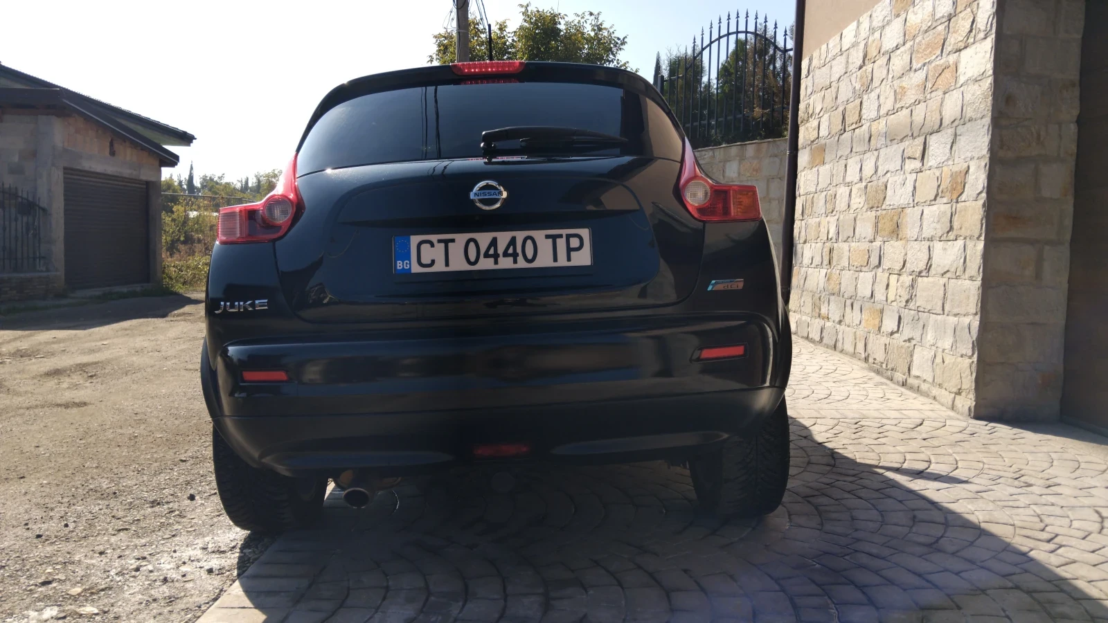 Nissan Juke, снимка 16 - Автомобили и джипове - 56598881