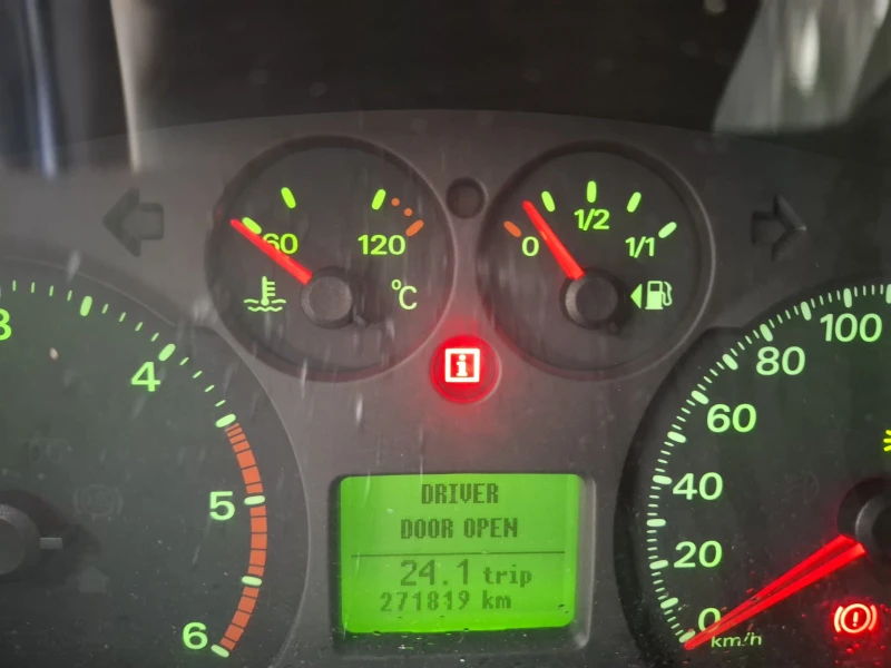 Ford Transit 155T350 TREND, снимка 10 - Бусове и автобуси - 50680014