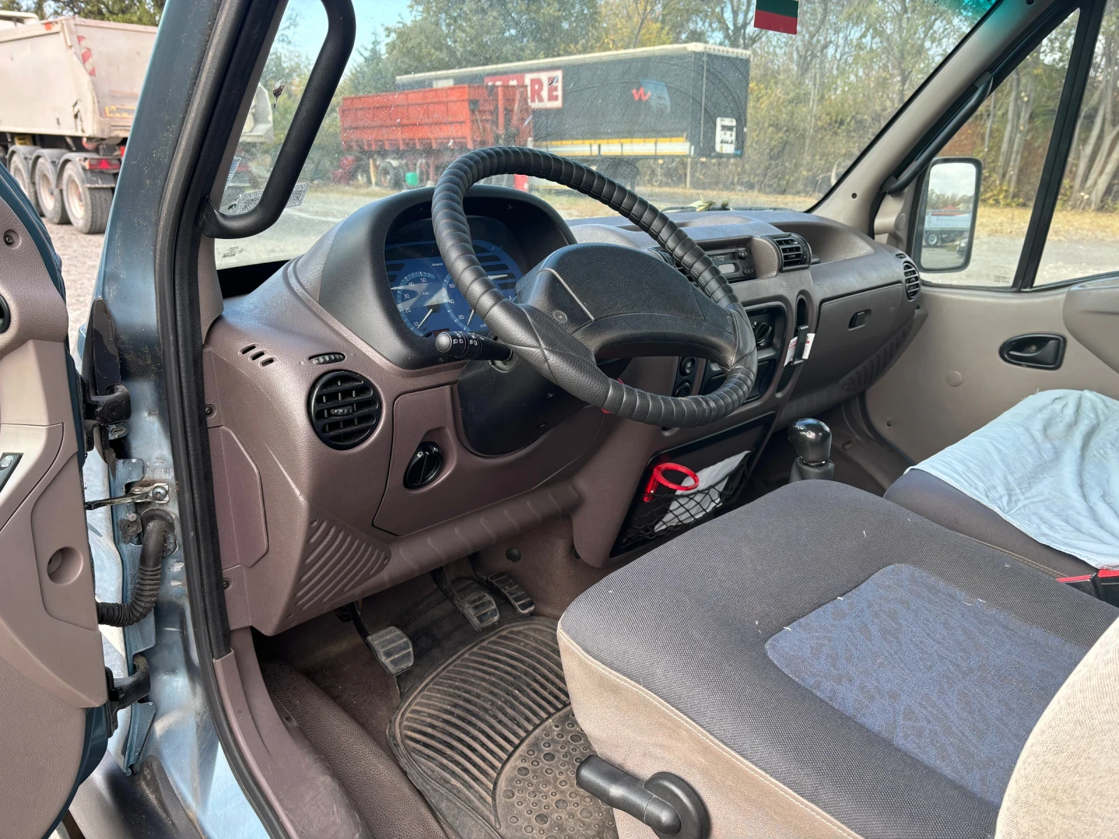 Renault Master Бордово - изображение 2
