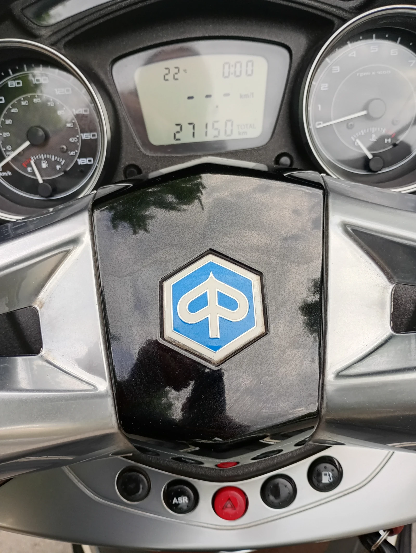 Piaggio X10 350 Инжекцион2012г. - изображение 7