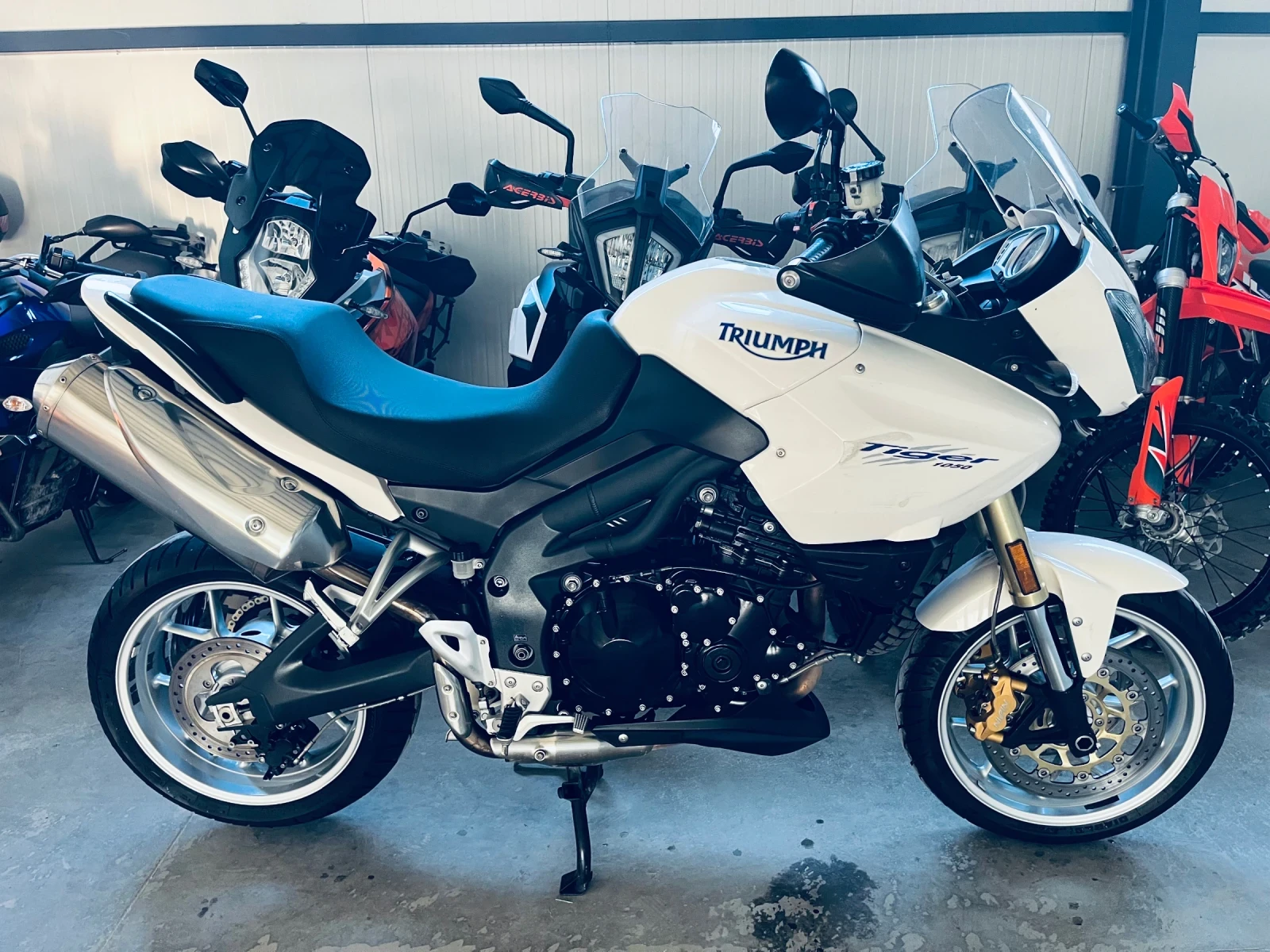 Triumph Tiger 1050