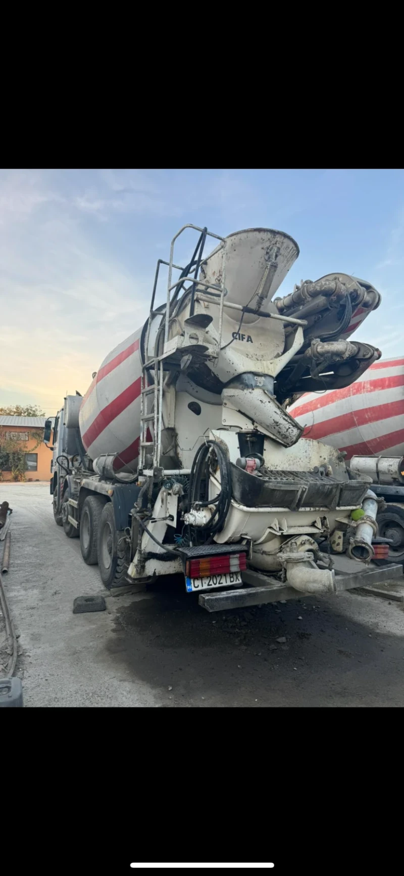 Бетон помпа Mercedes-Benz, снимка 4 - Индустриална техника - 51669714