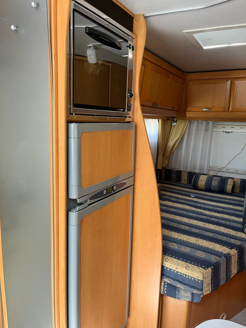 Кемпер HYMER / ERIBA Classic , снимка 9 - Каравани и кемпери - 46559473