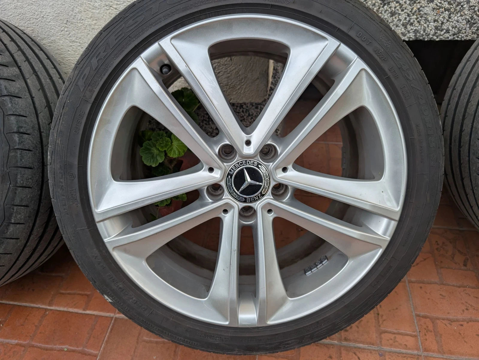 Гуми с джанти Debica 245/40R18, снимка 3 - Гуми и джанти - 54667003