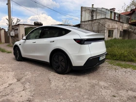 Tesla Model Y Long Range Rear Wheel Drive, снимка 2