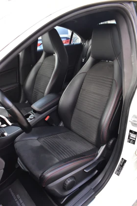 Mercedes-Benz CLA 220 AMG* CAMERA* FULL LED, снимка 10