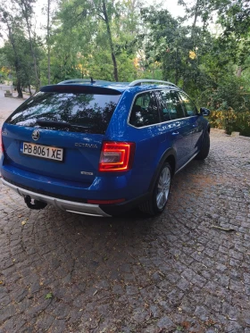 Skoda Octavia Scout , снимка 4