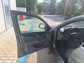 Mercedes-Benz C 220, снимка 7