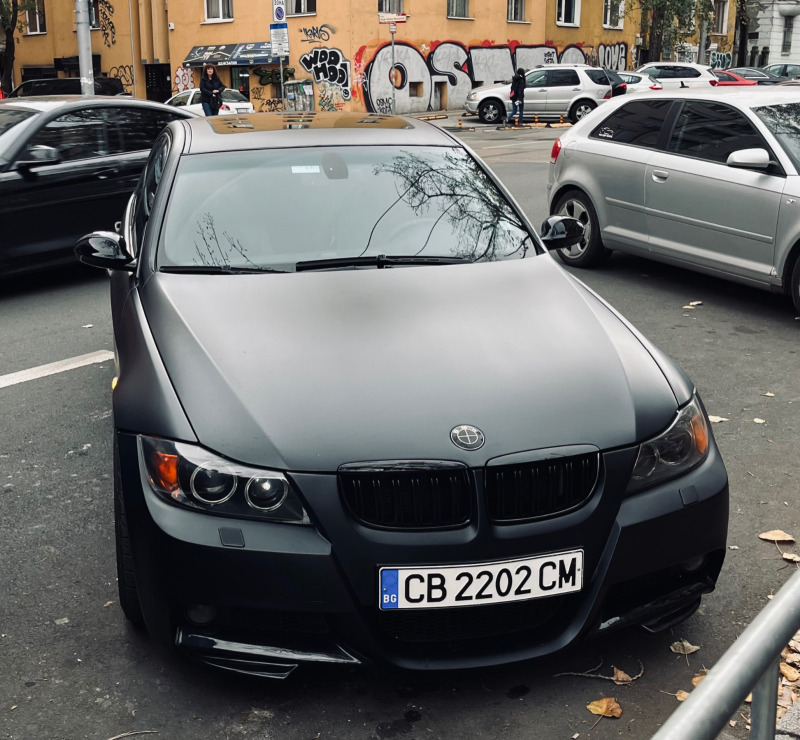BMW 320, снимка 1 - Автомобили и джипове - 46358715