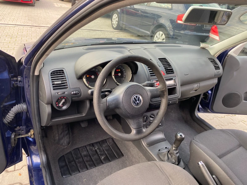 VW Polo 1.4mpi 60к.с, снимка 7 - Автомобили и джипове - 48138943