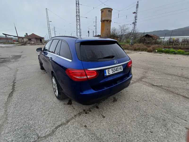 Mercedes-Benz C 220, снимка 5 - Автомобили и джипове - 52960948