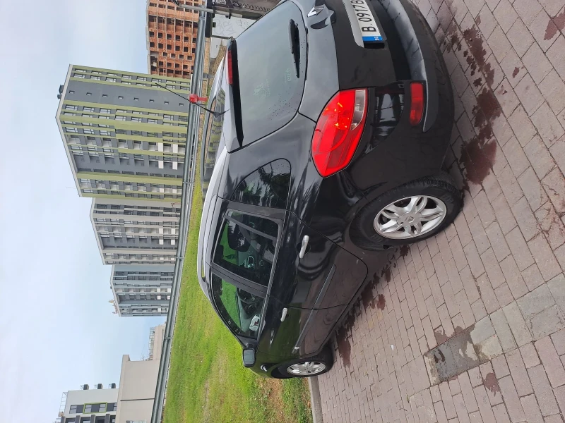 Renault Clio, снимка 2 - Автомобили и джипове - 52658528