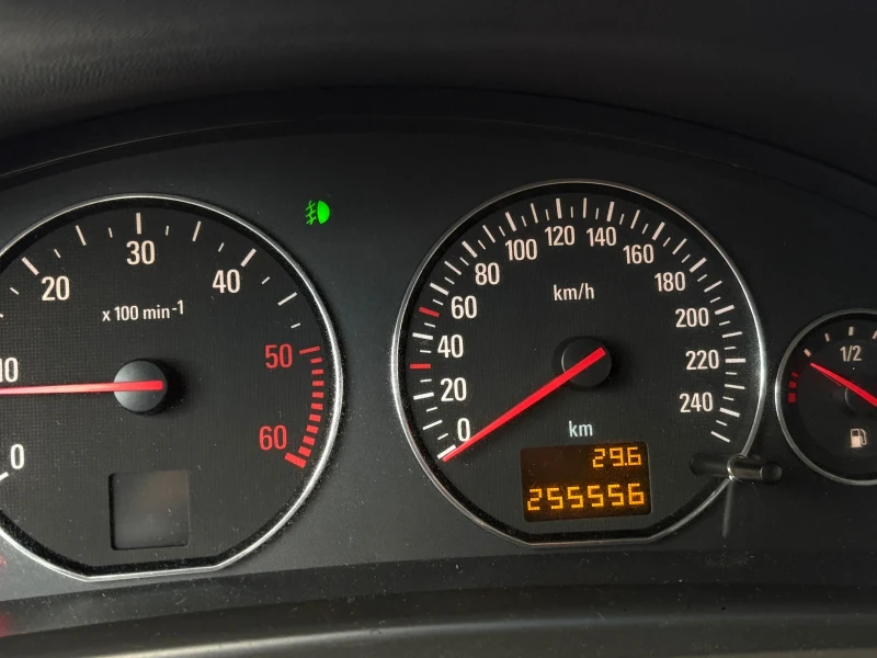 Opel Vectra, снимка 10 - Автомобили и джипове - 52597838