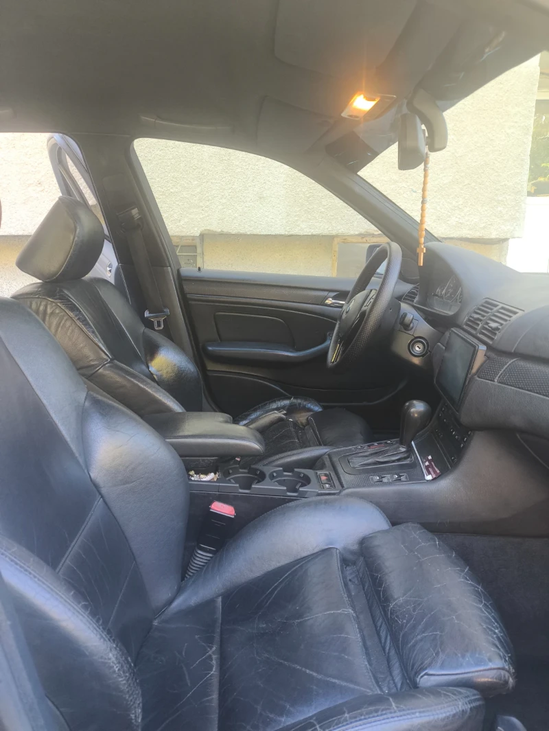 BMW 330 e46, снимка 10 - Автомобили и джипове - 52473387