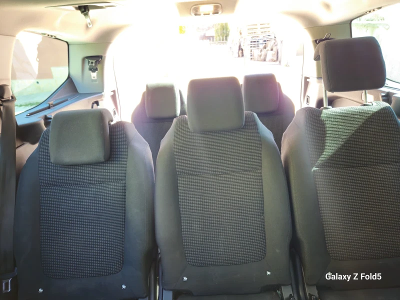 Peugeot 5008, снимка 8 - Автомобили и джипове - 52574817