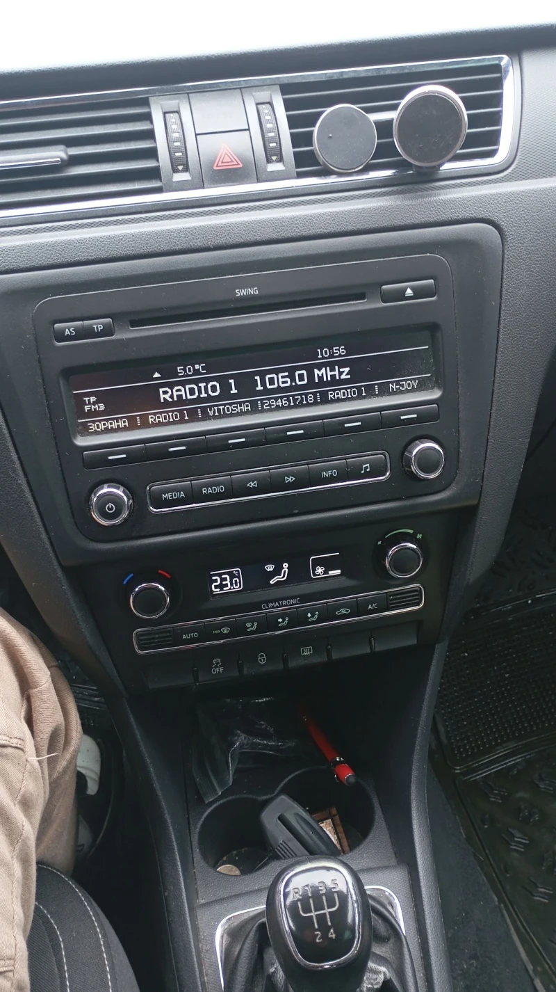 Skoda Rapid, снимка 2 - Автомобили и джипове - 52771797