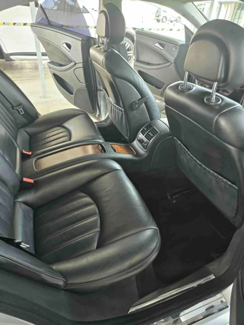 Mercedes-Benz CLS 350 3.5, снимка 10 - Автомобили и джипове - 53201974