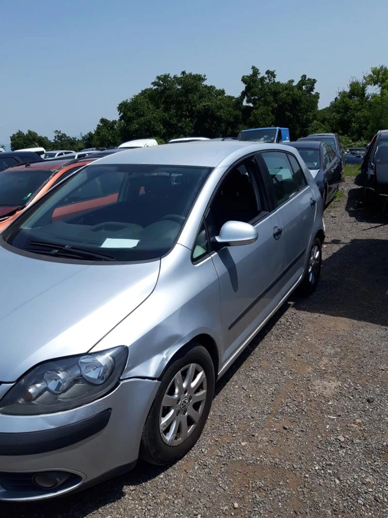 VW Golf Plus 1.9tdi НА ЧАСТИ, снимка 2 - Автомобили и джипове - 33538584