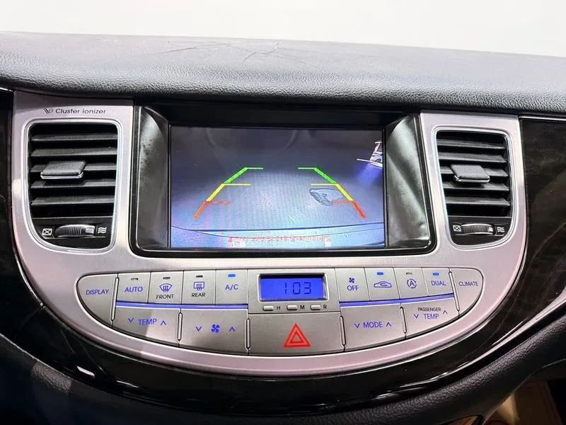 Hyundai Genesis 3.3, снимка 12 - Автомобили и джипове - 54615949