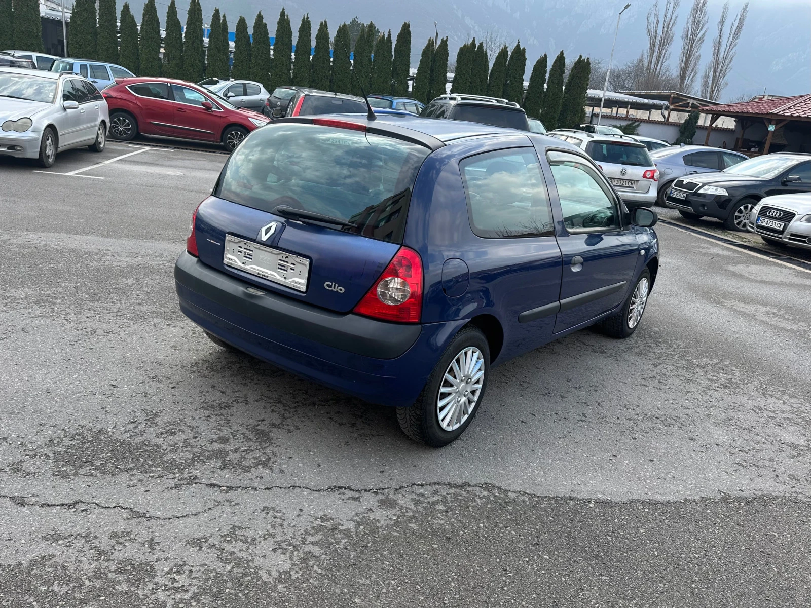 Renault Clio 1.2i - изображение 5