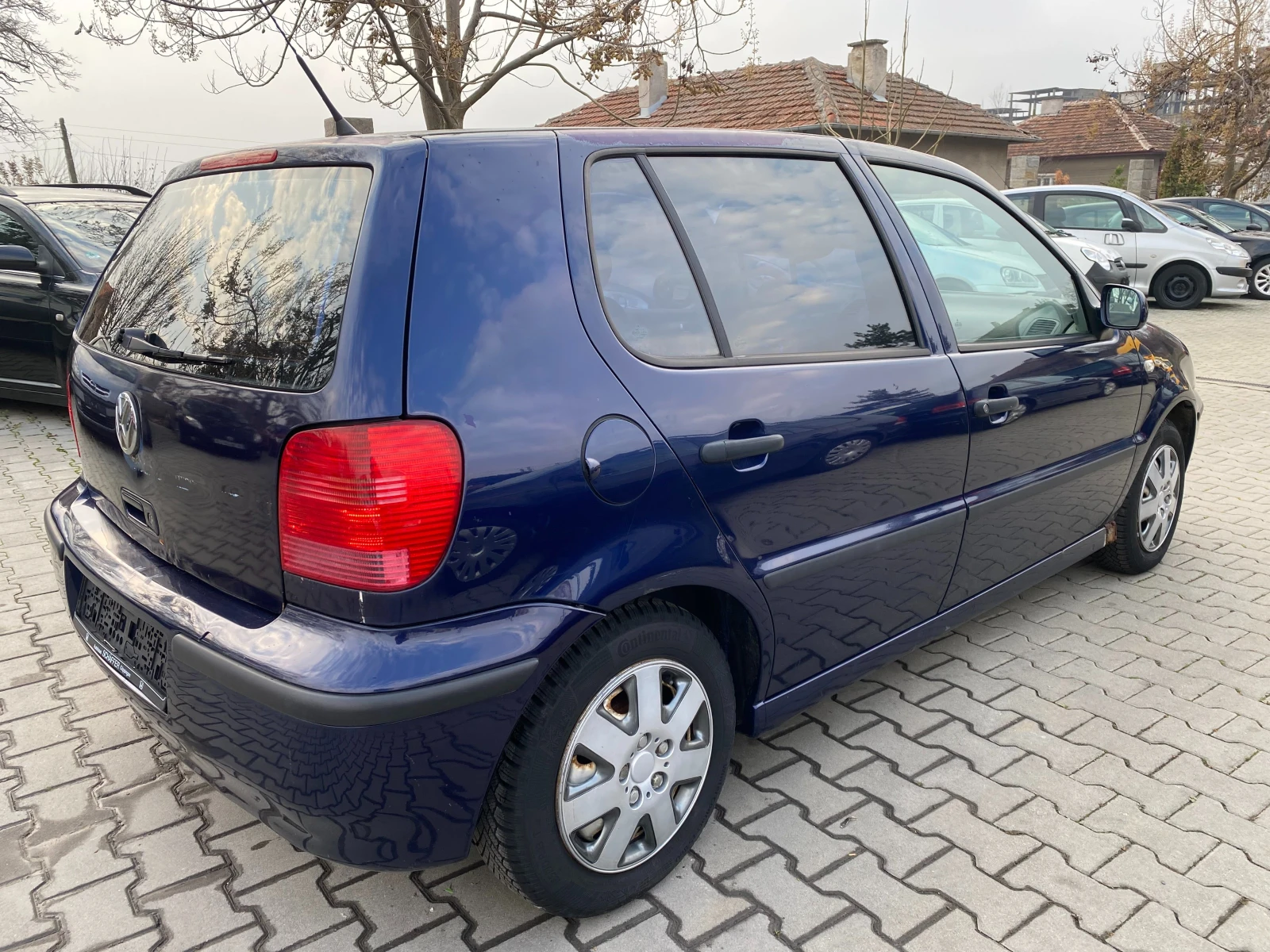 VW Polo 1.4mpi 60к.с - изображение 3