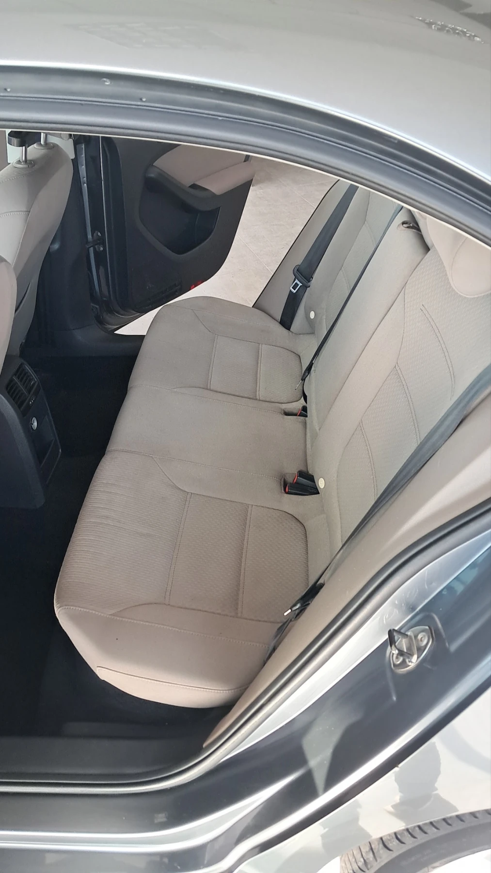 VW Jetta 1.6 - изображение 9