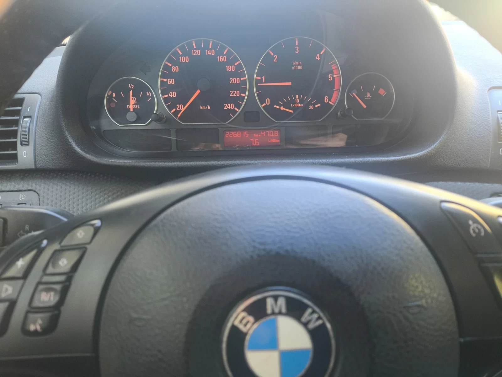 BMW 330 e46 - изображение 2