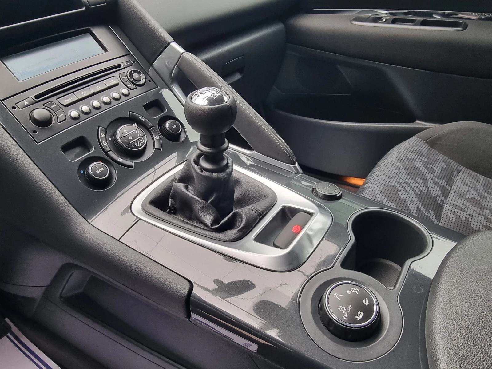 Peugeot 3008 1.6HDI 6ck | Mobile.bg � ����������� 14